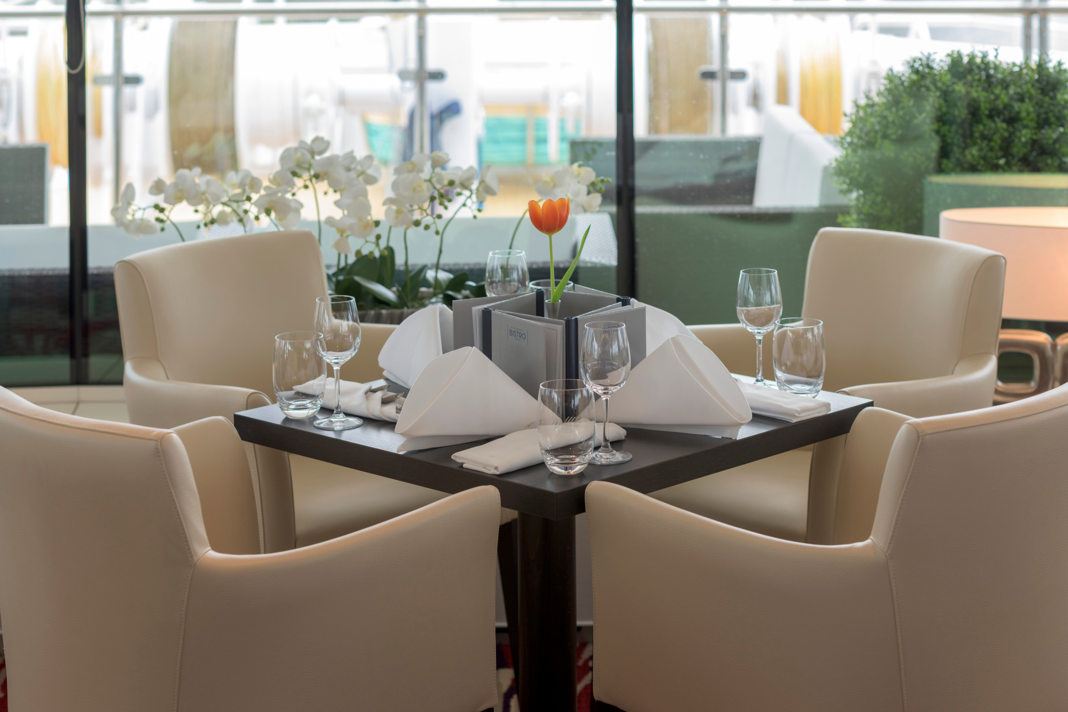 Avalon Tranquility II - Panorama Bistro